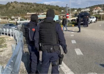 Vrasja e 41-vjeçarit në Fier, dyshohet se autorët janë larguar drejt Vlorës