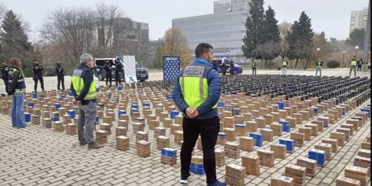 Kush është “lordi shqiptar i drogës” që porositi 11 ton kokainë? Goditet organizata kriminale në brigjet spanjolle