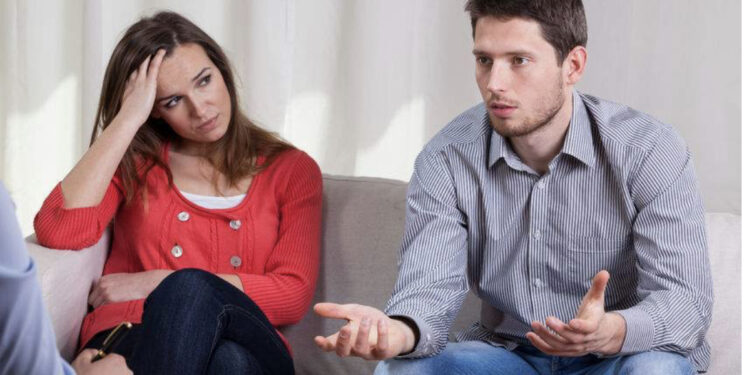 13 mënyra për të korigjuar gruan pa lënduar ndienjat e saj!