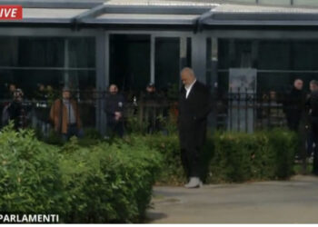 Si u fut Rama Parlament për të votuar arrestimin e Berishës