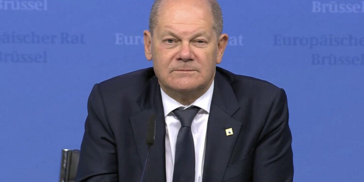 Scholz nuk pranon shkurtime sociale për gjermanët