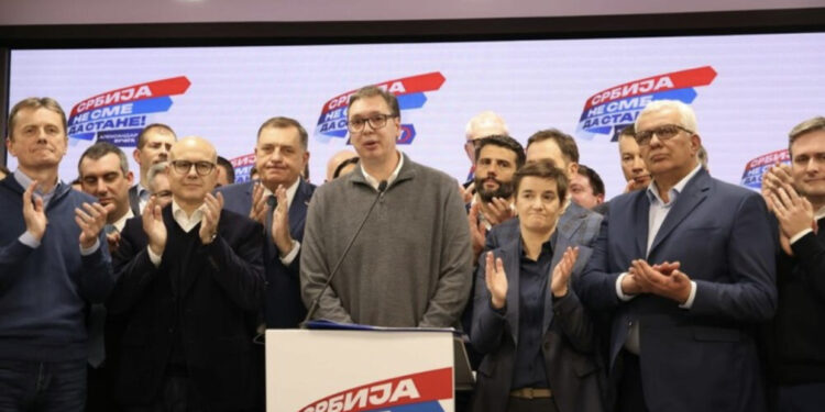 Zgjedhjet në Serbi, Vuçiç shpall fitore