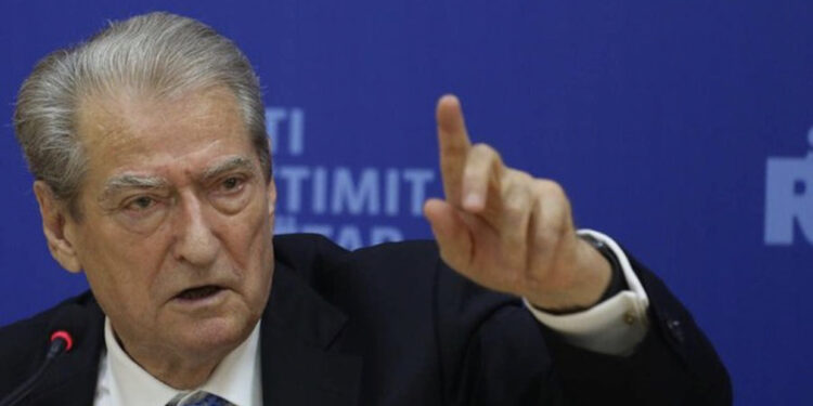 Paralajmërimi i fortë i Berishës: Sot fillon kapitulli i ri