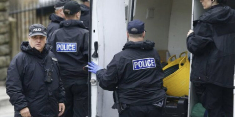 Sulm me armë, humbin jetën 2 persona dhe plagoset një tjetër