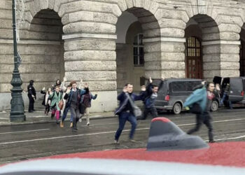 “Merrte frymë sikur e përndiqnin”! 15 të vdekur, dëshmia rrëqethëse e lektores shqiptare