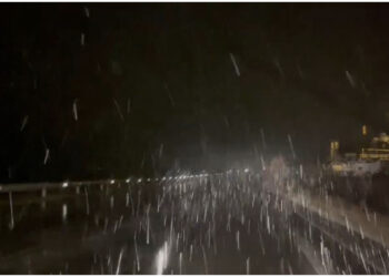 Reshje të dendura bore në Korçë dhe Pogradec, ja si paraqitet situata?