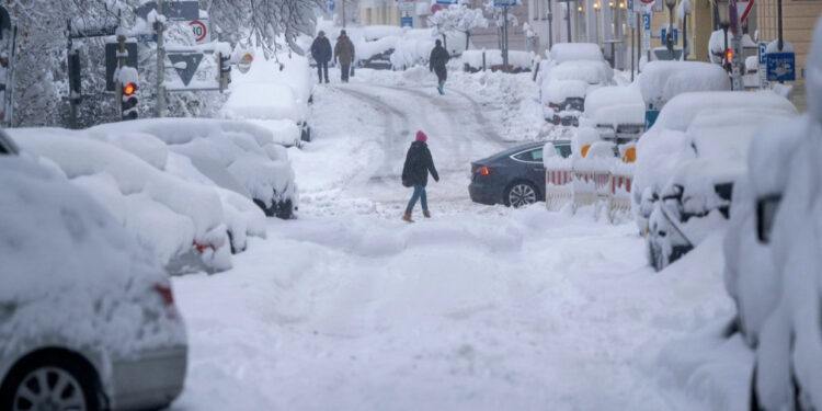 Borë dhe ngrica, dimri fut në “kthetra” Europën