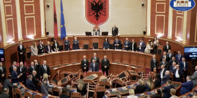 Kuvendi miraton ndryshimet në ligjin për komisionet hetimore