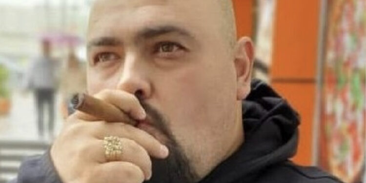 Ekskluzive/ Blendi Teta njihej me vëllezërit Duka që në vitin 2016. Mori shtëpi dhuratë prej tyre që të nxirrte në prite Santiago Malkon