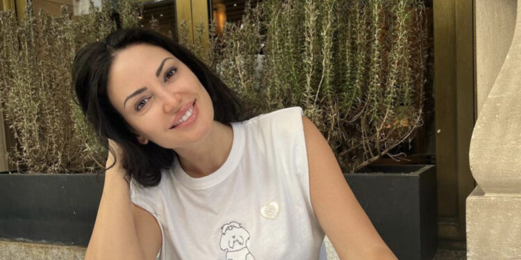 Bleona Qerreti lë Amerikën për BB VIP 3? Këngëtarja “thyen heshtjen”