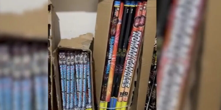 Magazina plot me fishekzjarre kontrabandë, arrestohen 2 persona