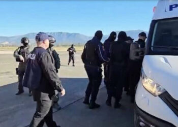 EMRAT/ Ishin në kërkim ndërkombëtar, 3 të arrestuar, mes tyre dhe një turk