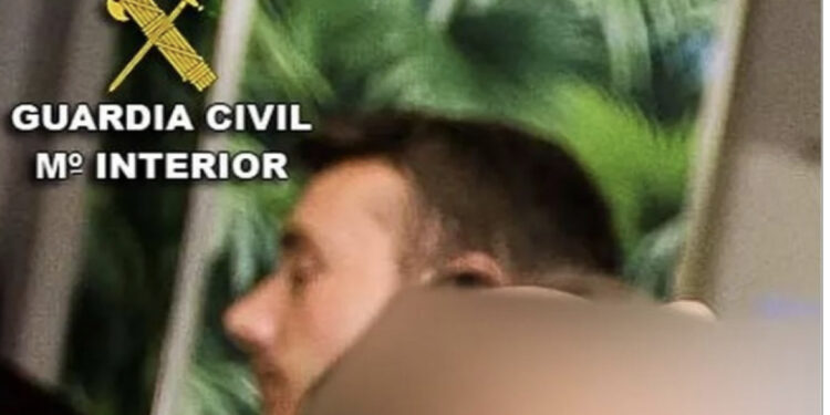 Vrau marokenin jashtë një lokali në Spanjë, 30- vjeçari shqiptar arrestohet në Britaninë e Madhe