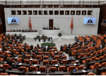 Parlamenti turk voton pro anëtarësimit të Suedisë në NATO!