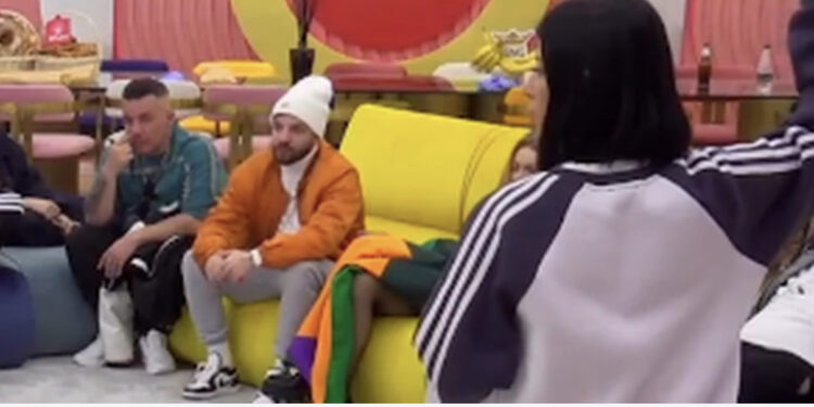 Votojnë banorët, kush u zgjodh lider për këtë jave?