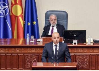 Kovaçevski e ministrat dorëhiqen të enjten: I hapet rruga Talat Xhaferit për kryeministër