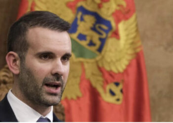 Dhuna ndaj tre shqiptarëve, reagon kryeministri malazez: Njëri nga autorët është identifikuar