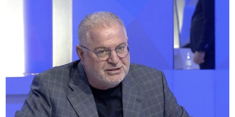 Baton Haxhiu paralajmëron goditje nga SPAK: Do ta shikoni javën e ardhshme