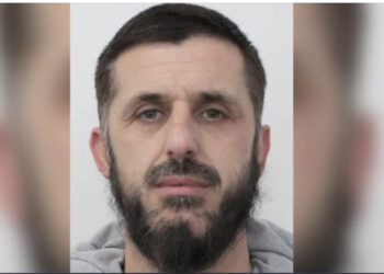 Shfrytëzoi të miturën për prostitucion, ja kush është mjeku ekstremist i hetuar nga SPAK për armë!