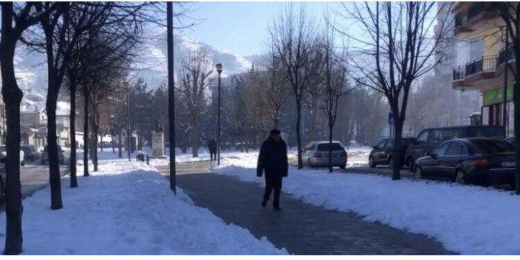 Kthjellime dhe temperatura deri në -5 gradë, parashikimi i motit për ditën e sotme