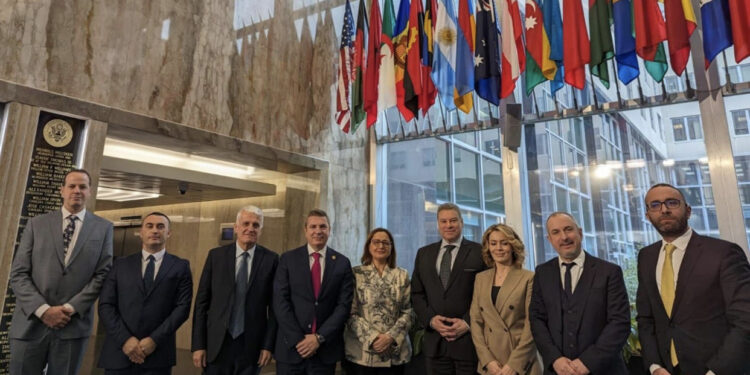 Bardhi takim me zyrtarë të lartë amerikanë në DASH: Shqipëria duhet t’i qëndrojë standardeve të një vendi demokratik dhe të punojë me vendosmëri për t’u bërë pjesë e BE