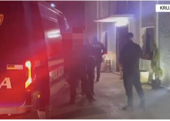 Policia e kërkonte në të katra anët, 52-vjeçari prej 3 vitesh fshihej nëntokë