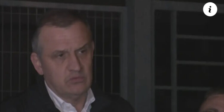 8 orë i “kyçur” brenda! SPAK i nxjerr djersë Ilir Beqajt, Ja çfarë deklaroi pas daljes