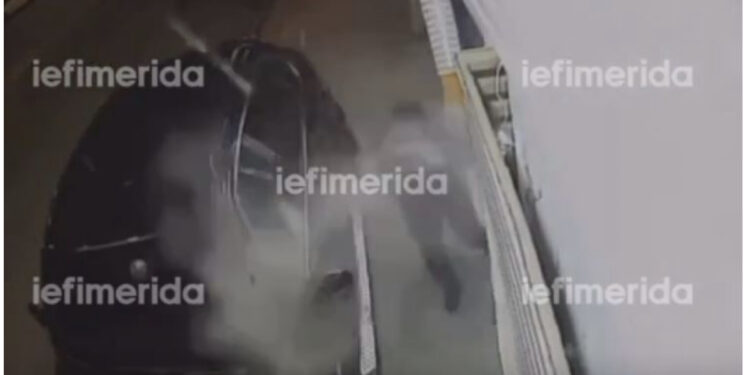 VIDEO/ Breshëri plumbash nga të gjitha anët, dalin pamjet e ekzekutimit të mafiozit grek