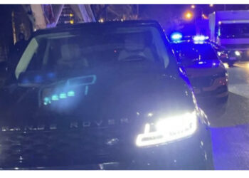 Vidhet një Range Rover pranë stadiumit Arena Kombëtare, arrestohet autori