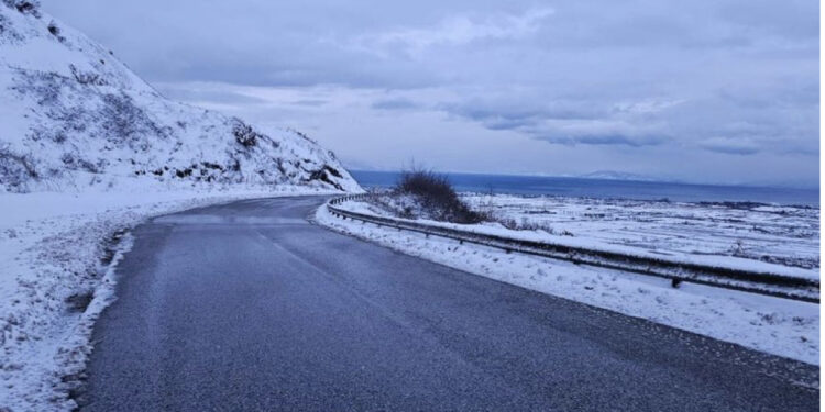 Temperaturat deri në -11, ARRSH: Drejtuesit e mjeteve të pajisen me goma dimërore dhe zinxhirë