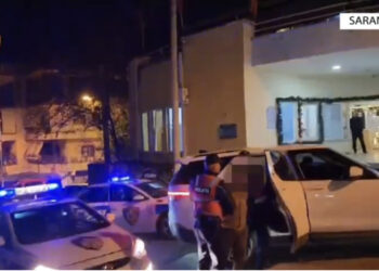 Kishin përgatitur rrëmbimin e 49-vjeçarit, parandalohet krimi në Sarandë, pranga autorëve