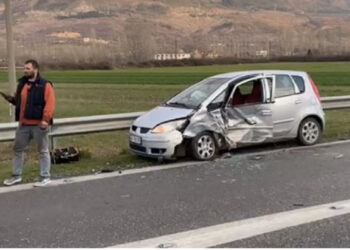 I përgjumur në timon? 64-vjeçari humb drejtimin e automjetit në Vorë, ndërron jetë