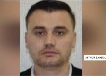 “U njoh me bashkëshorten në fakultet, fëmija 9 vjeç tregoi se nëna…”/ Historia e 35-vjeçarit që burgosi familjen në shtëpi me kamera