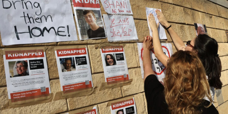 Australia dhe Kanadaja ngrijnë fondet për refugjatët palestinezë