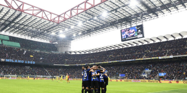 Çmenduri në “Meazza”, karton i kuq, gol dhe penallti në shtesë, në fund fiton Interi