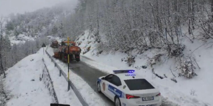 U shpall gjendje e jashtëzoknshme pas motit të keq, si paraqitet situata në Fushë-Arrëz