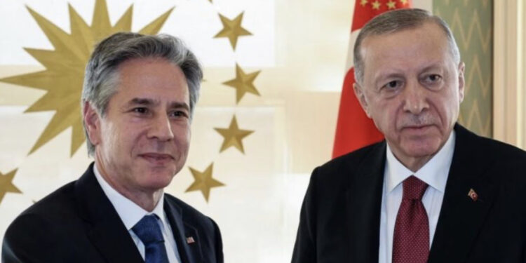 Blinken bisedon me Erdoganin për luftën në Gazë