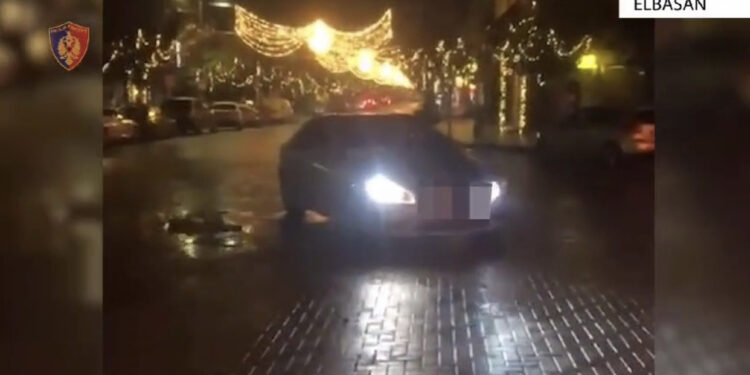 Bëri ‘drift’ me makinë dhe e posti në ‘Tik-Tok’, e pëson keq 21-vjeçari nga Elbasani