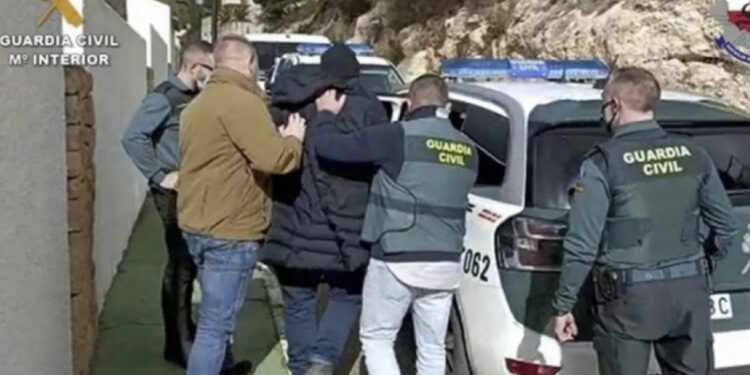 300 kilogramë kokainë, në pranga 2 shqiptarë në Spanjë, u përplasën me policinë