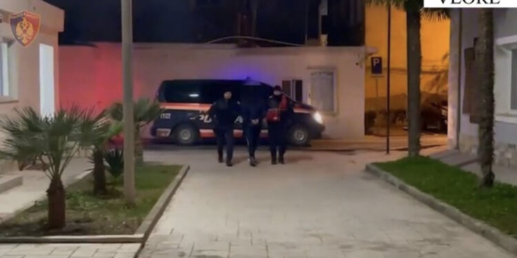 ‘Tempulli 2’ në Vlorë, arrestohen 43 persona, sekuestrohen 503 kg kanabis