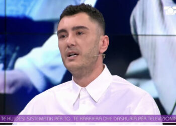 “Prindërit u divorcuan, më pas babai u nda nga jeta”, rrëfimi i Drini Zeqos: Ishte e vështirë të dëgjojë zërin e nënës që dridhej