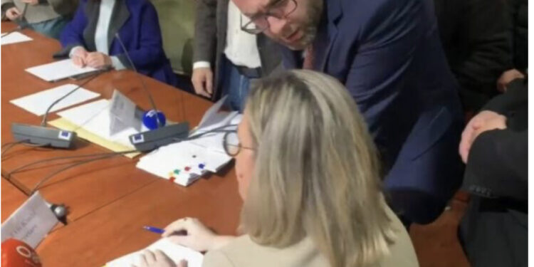 Tensionet në Komisionin e Medias, PS kërkon përjashtimin e Bardhit dhe Nokës