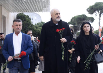 13 vite nga 21 janari/ Rama: Drejtësi