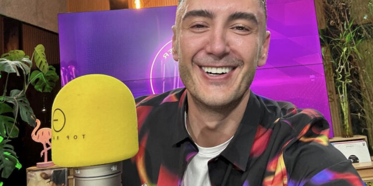 FOTO/ Drini Zeqo: Gjërat ndodhin për një arsye, ҫfarë po paralajmëron gazetari?