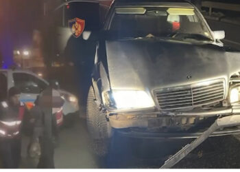 Sherri tek servisi në Durrës/ Reagon policia: Dy mekanikët tentuan të shtypnin me makinë 46-vjeçarin