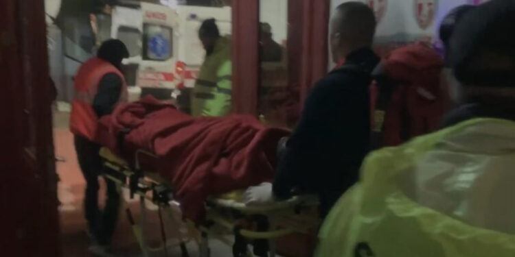 E rëndë/ Ndeshja Skënderbeu-Kukësi, përfundojnë në urgjencë 2 lojtarët