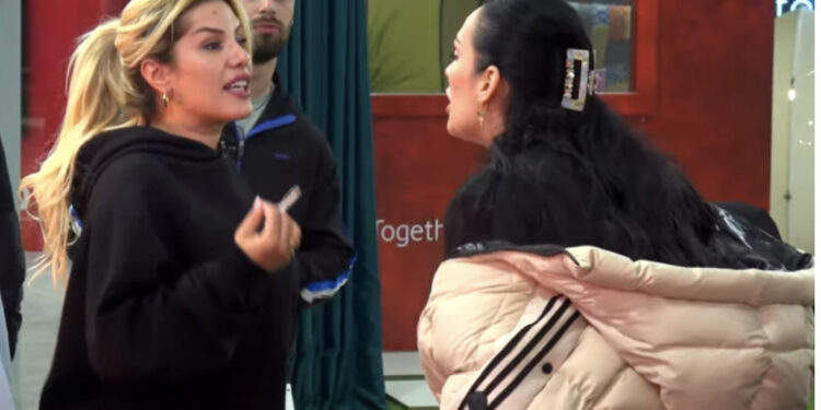 “Ti përdor veten në mënyrë të neveritshme…”/ Erjola dhe Ilnisa shkojnë deri në prekje fizike: Mbylle, hipokrite