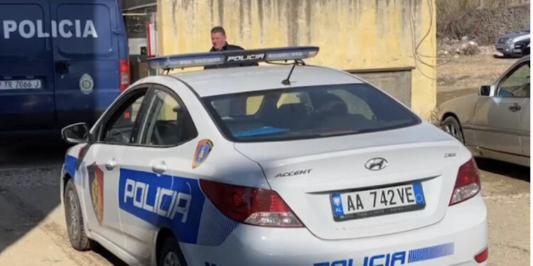 ”Do të bëj pasaportë bullgare dhe aksioner në një kompani në Turqi”, i mori të riut 215 mijë euro përmes mashtrimit, arrestohet 38-vjeçari