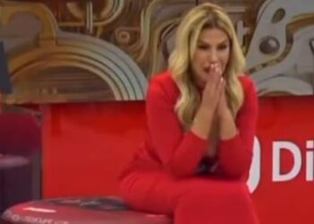 VIDEO /“Qaj, qaj”, produksioni nxiti vajzën e Ilnisës gjatë telefonatës së djeshme?