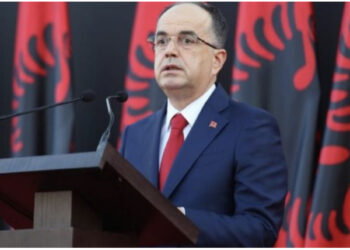 Presidenti Begaj dekreton emërimin e ambasadorëve të rinj në disa vende